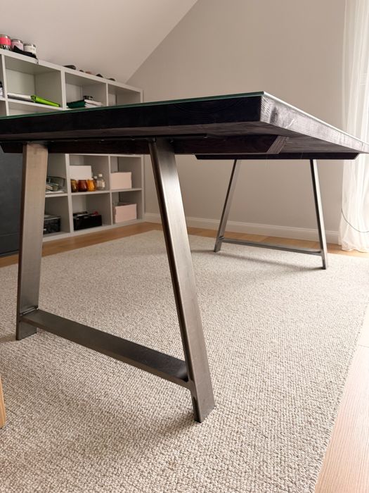 Czarny stol lub biurko 200/114/3,5