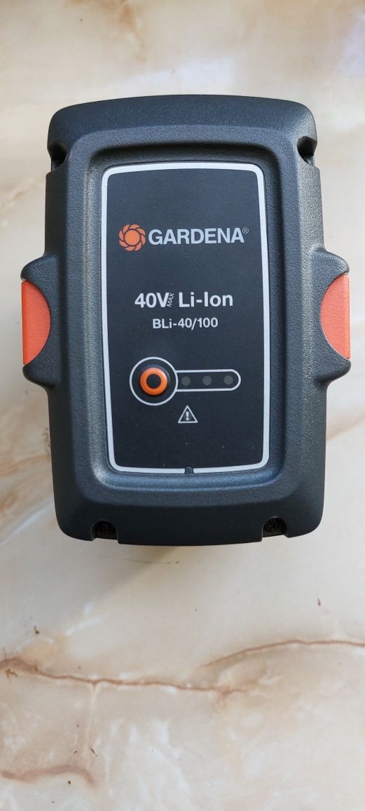 Акумулятор Gardena Li-Ion BLI-40/100 40В, 2,6 А/год. оригінал