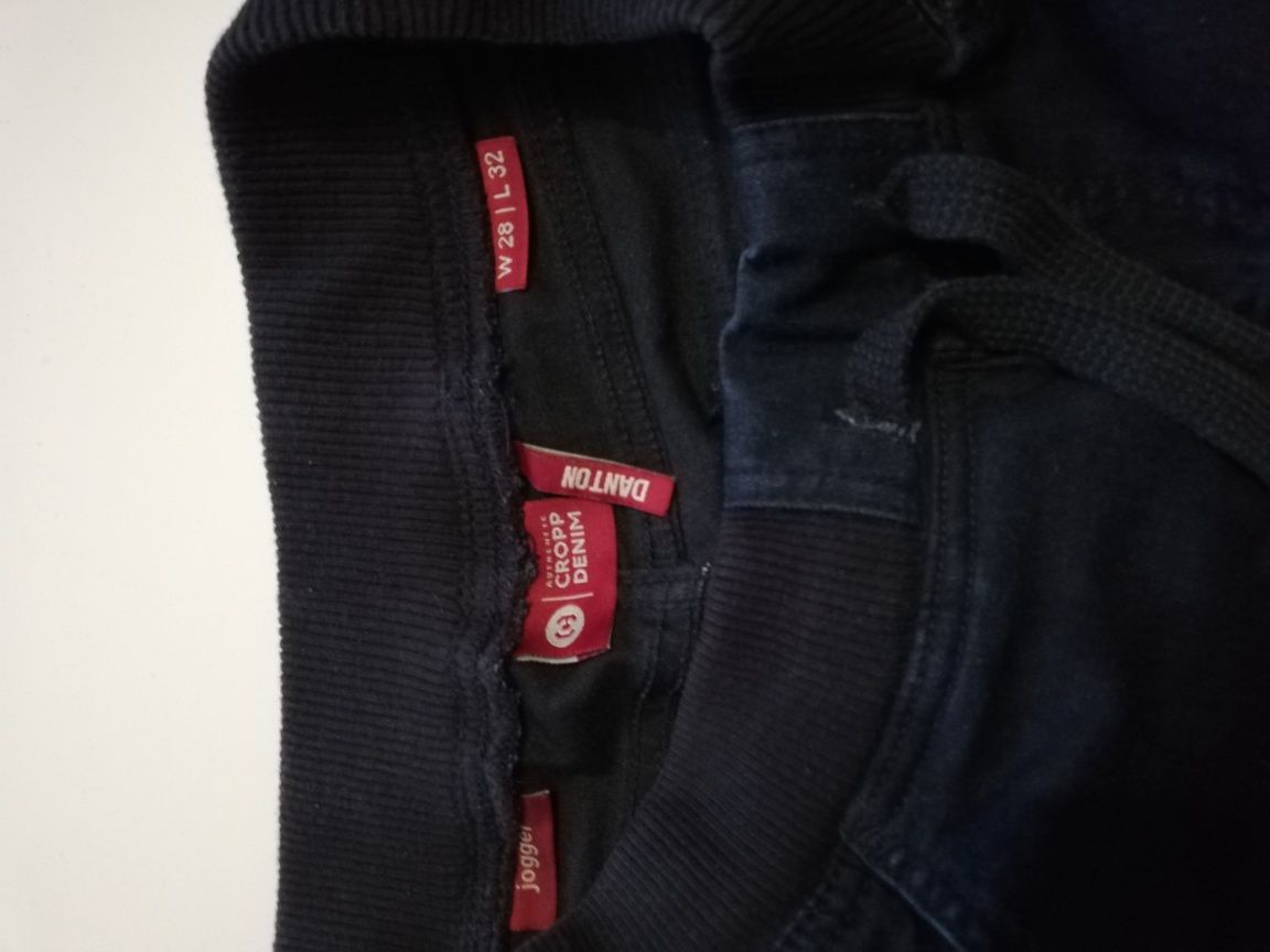 spodnie Croop  joggery w28 l32