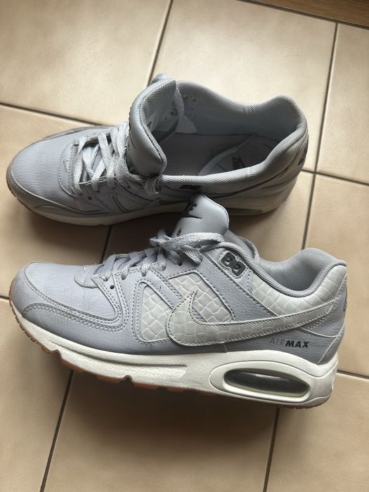 Кросівки Nike p41 устілка 26,5см