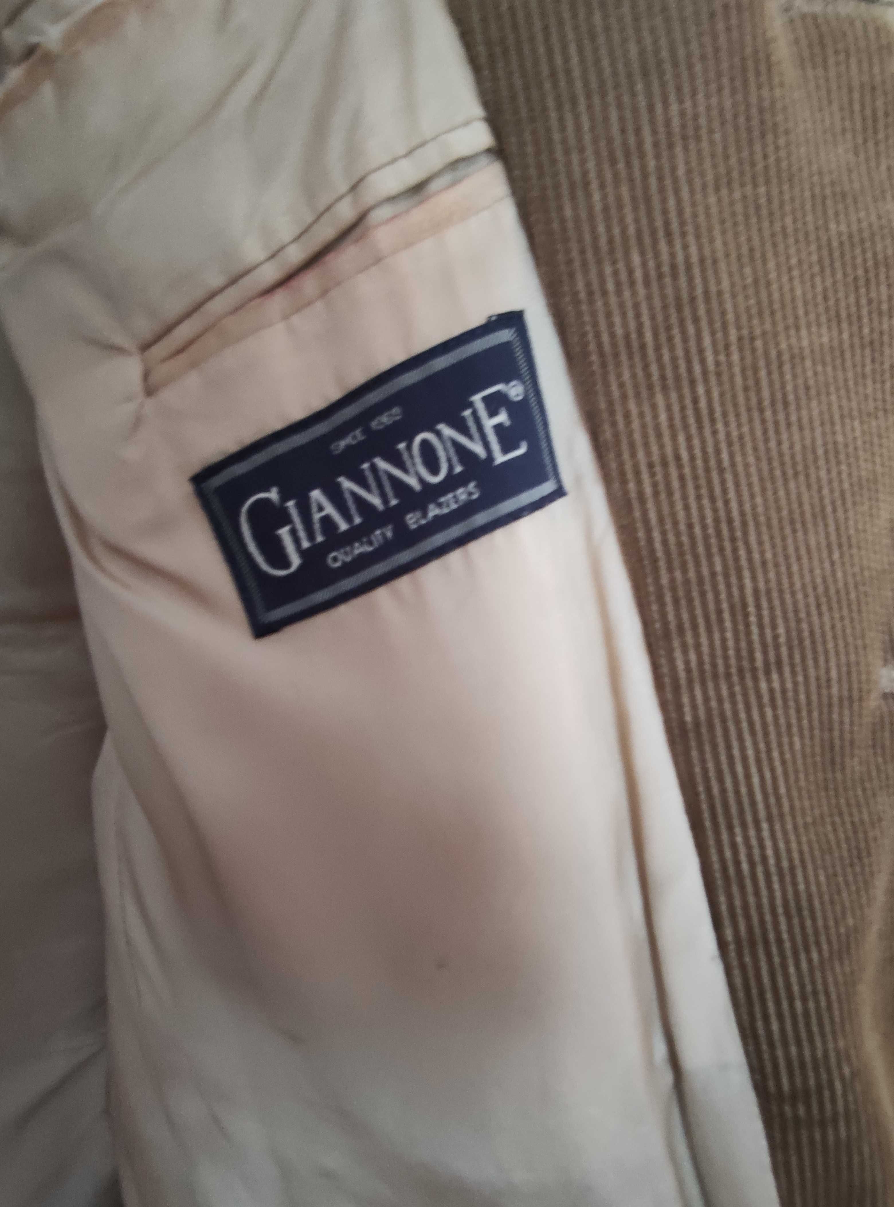 Casaco marca 'Giannone'