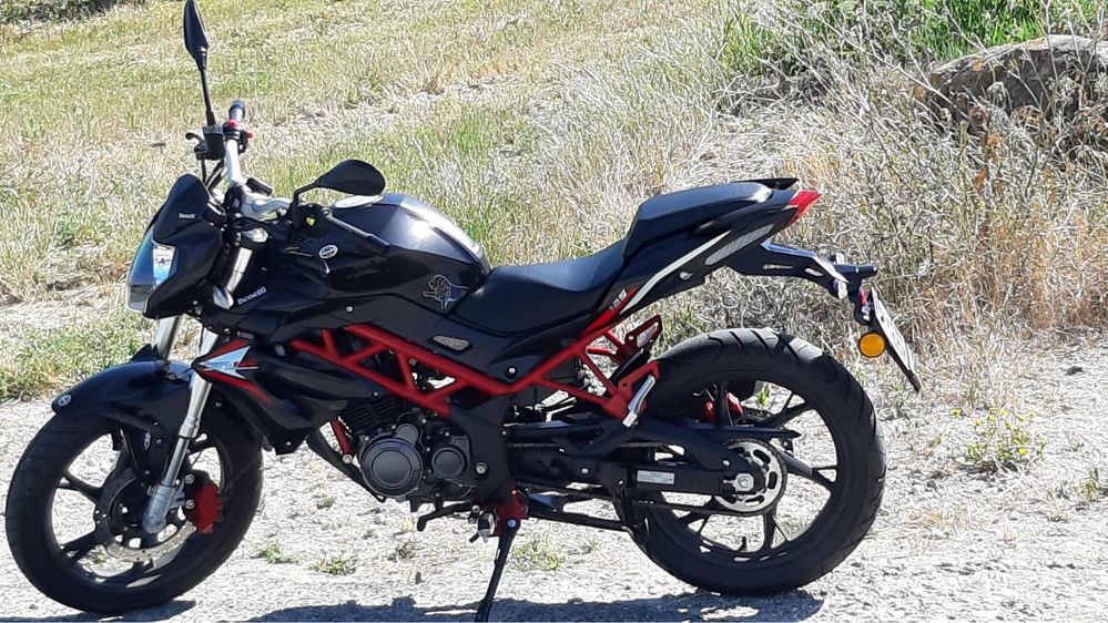 Benelli BN 125 CC
