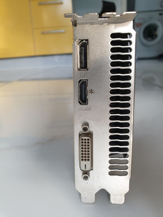 RX 570 8gb AMD Radeon grafica