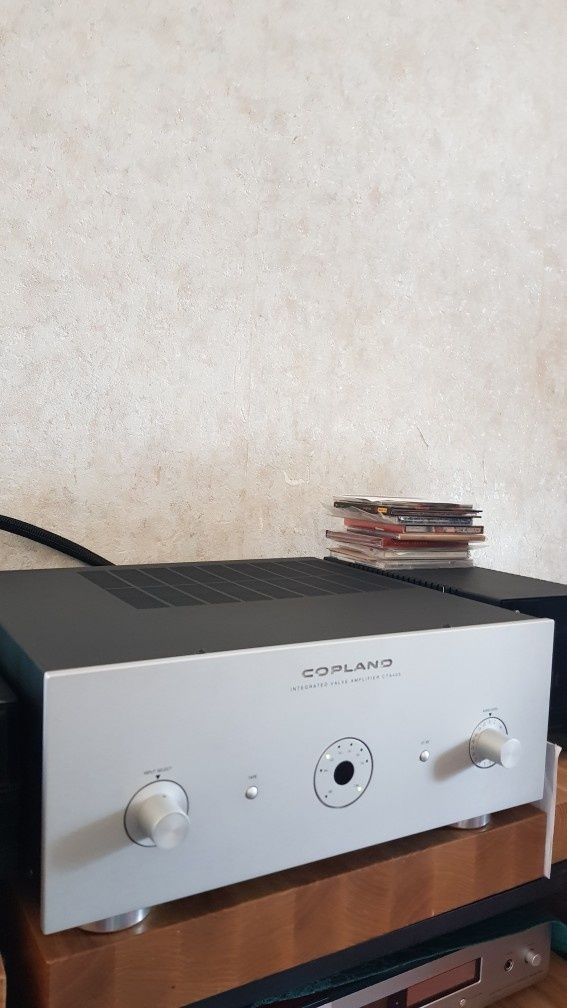 Продам Ламповый  Интегральный  Усилитель  Copland СТА-405 с Фонокор .