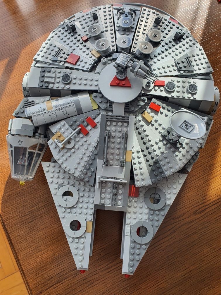 Klocki LEGO 75257 Star Wars Sokół Millenium