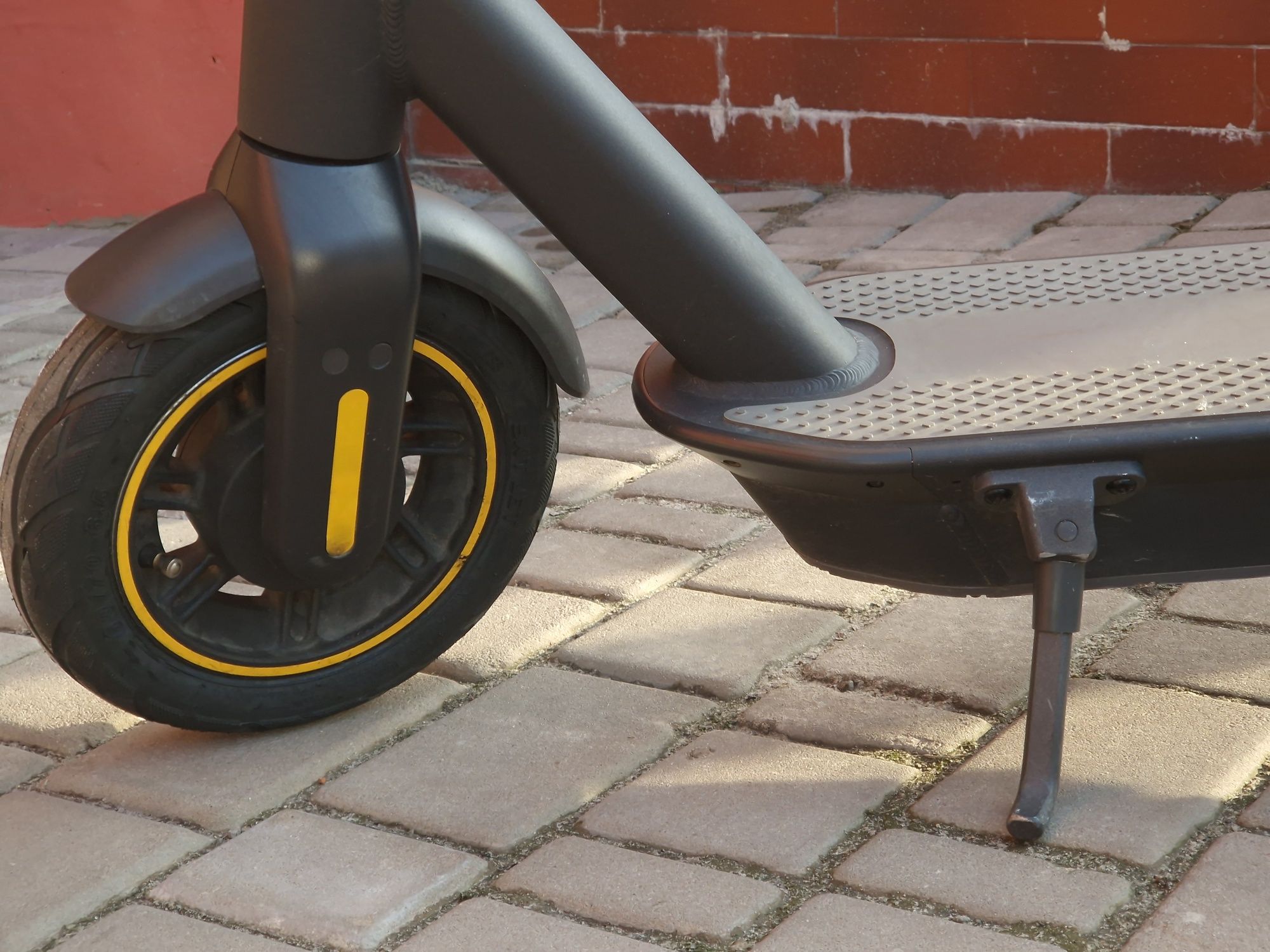 Електросамокат Segway Ninebot MAX G30E II