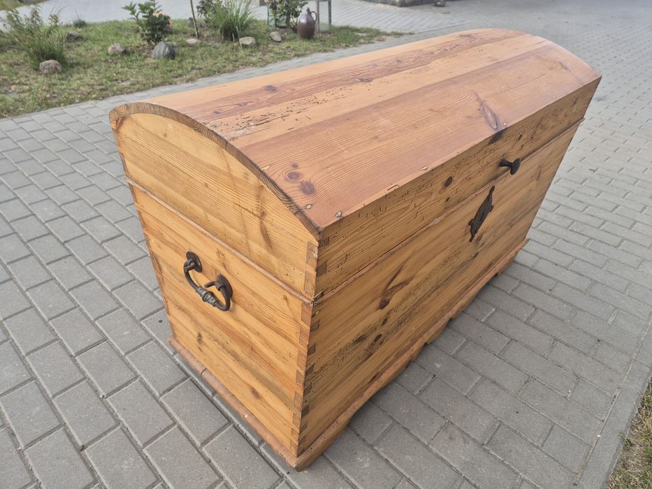 Stary kufer skrzynia TRANSPORT