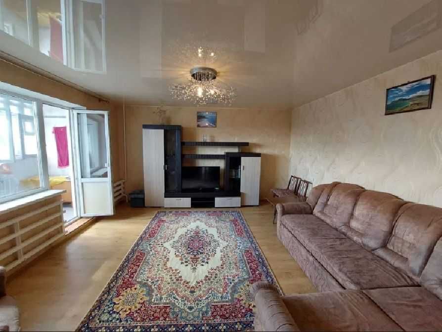 3 кім ЛЕНІНГРАДКА 73 м2 та кухнею 11 м2 район ЛІВОБЕРЕЖНИЙ 3 (716013)