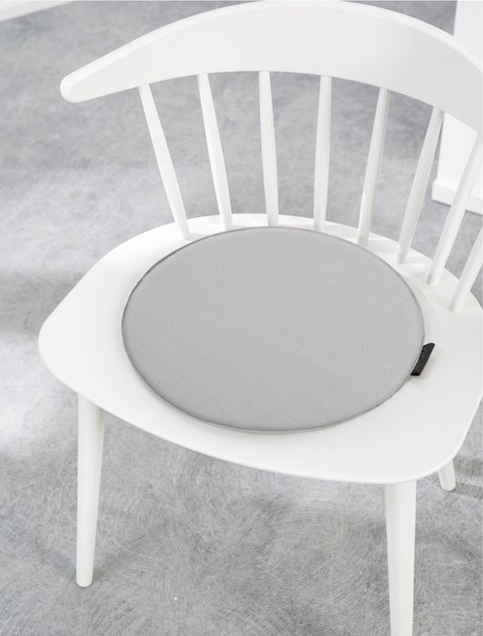 Komplet 4 poduszek na krzesło  z efektem skóry Luis Westwing