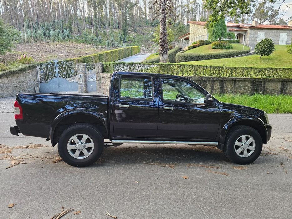 Isuzu D-Max 2.5 DTi CD 4WD LS