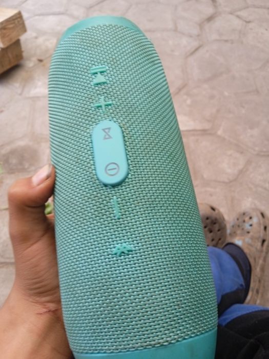 Колонка Jbl change 3