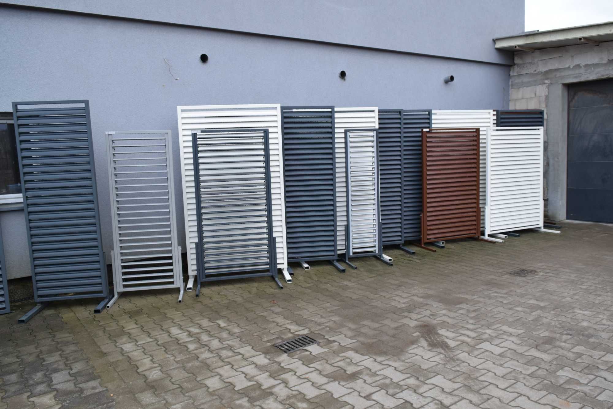 Ruchoma deseczka metalowa, panel żaluzjowy, żaluzje ogrodowe, pergola