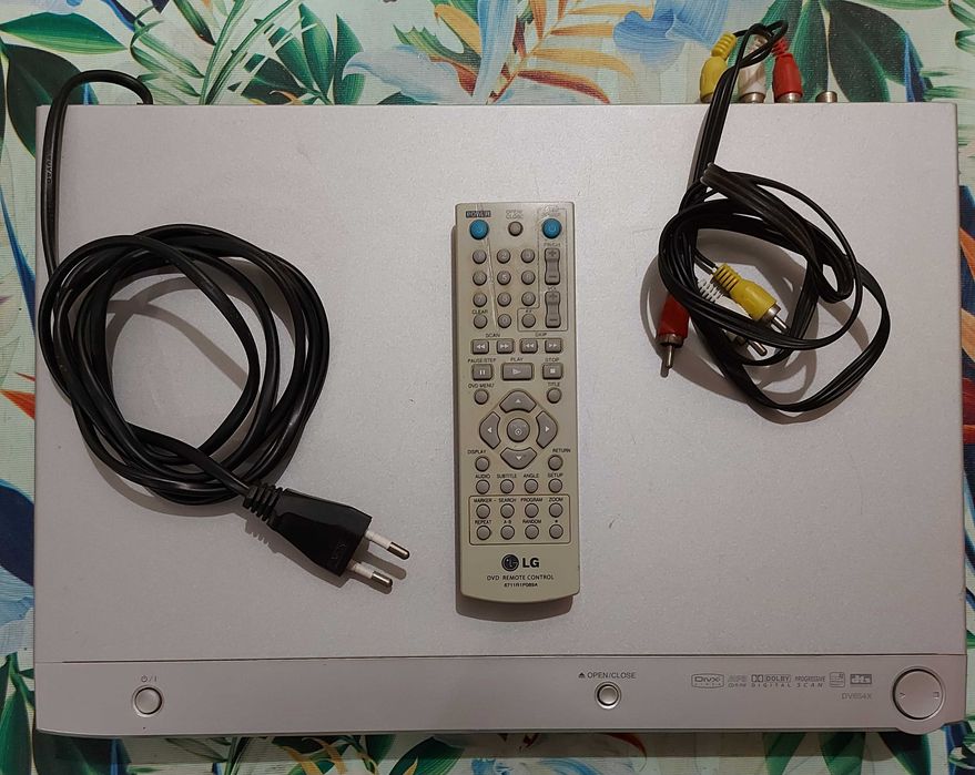 DVD Плеєр lg dv654x