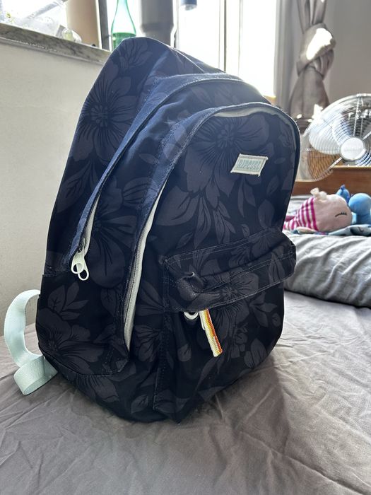 Mochila escolar como nova