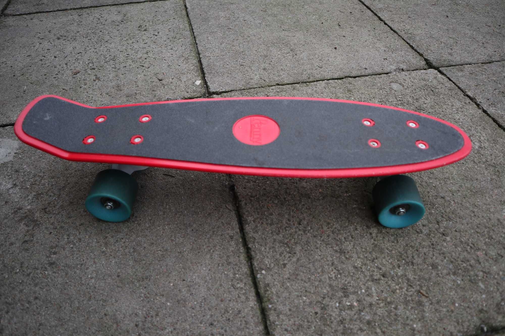 Oryginalna deska Penny 22" Red z dodatkową taśmą Griptape 22" Black