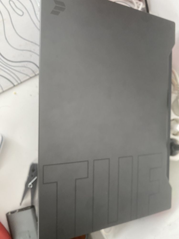 Portatil gaming tuf