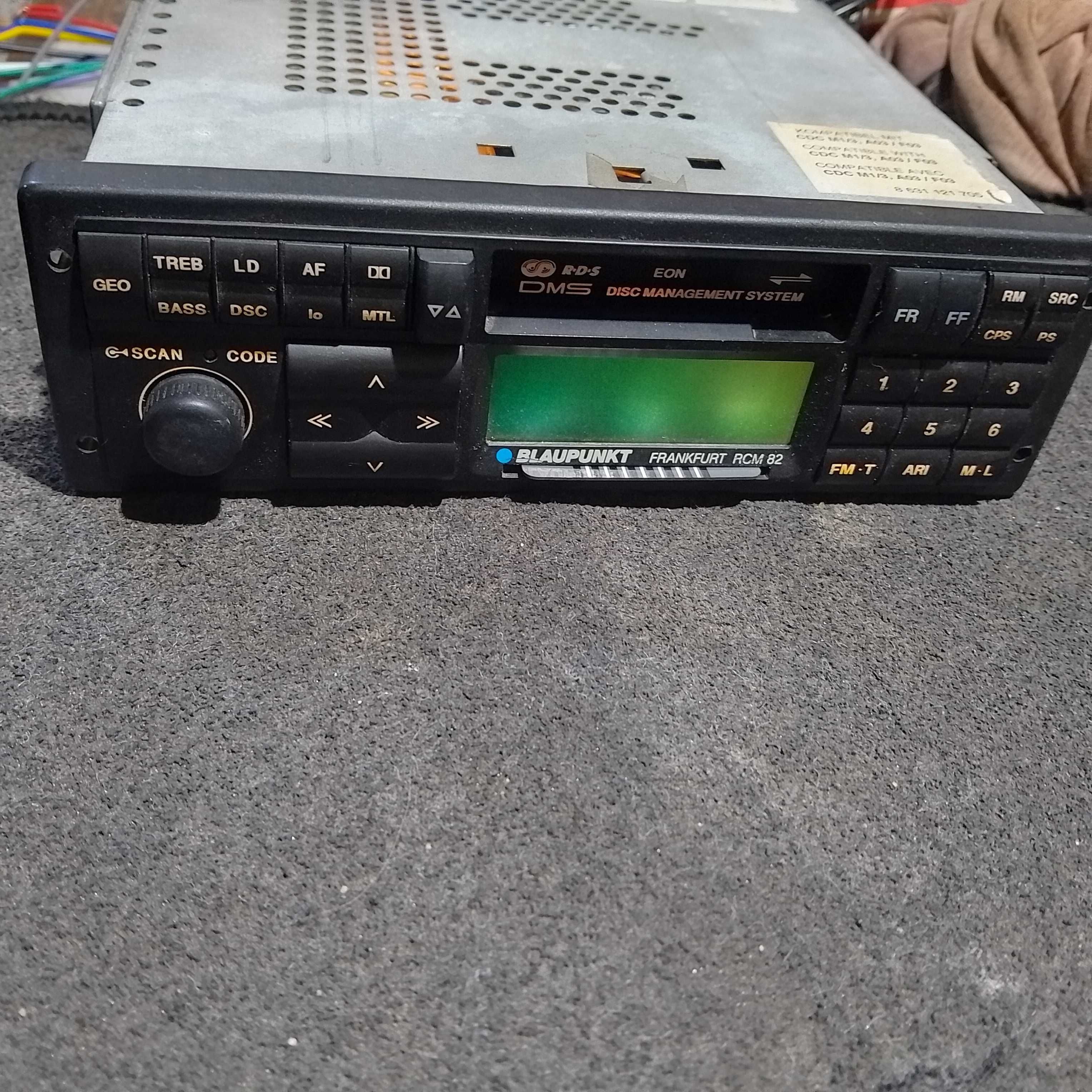 Авто магнітола Blaupunkt RCM 82 радіо + касета