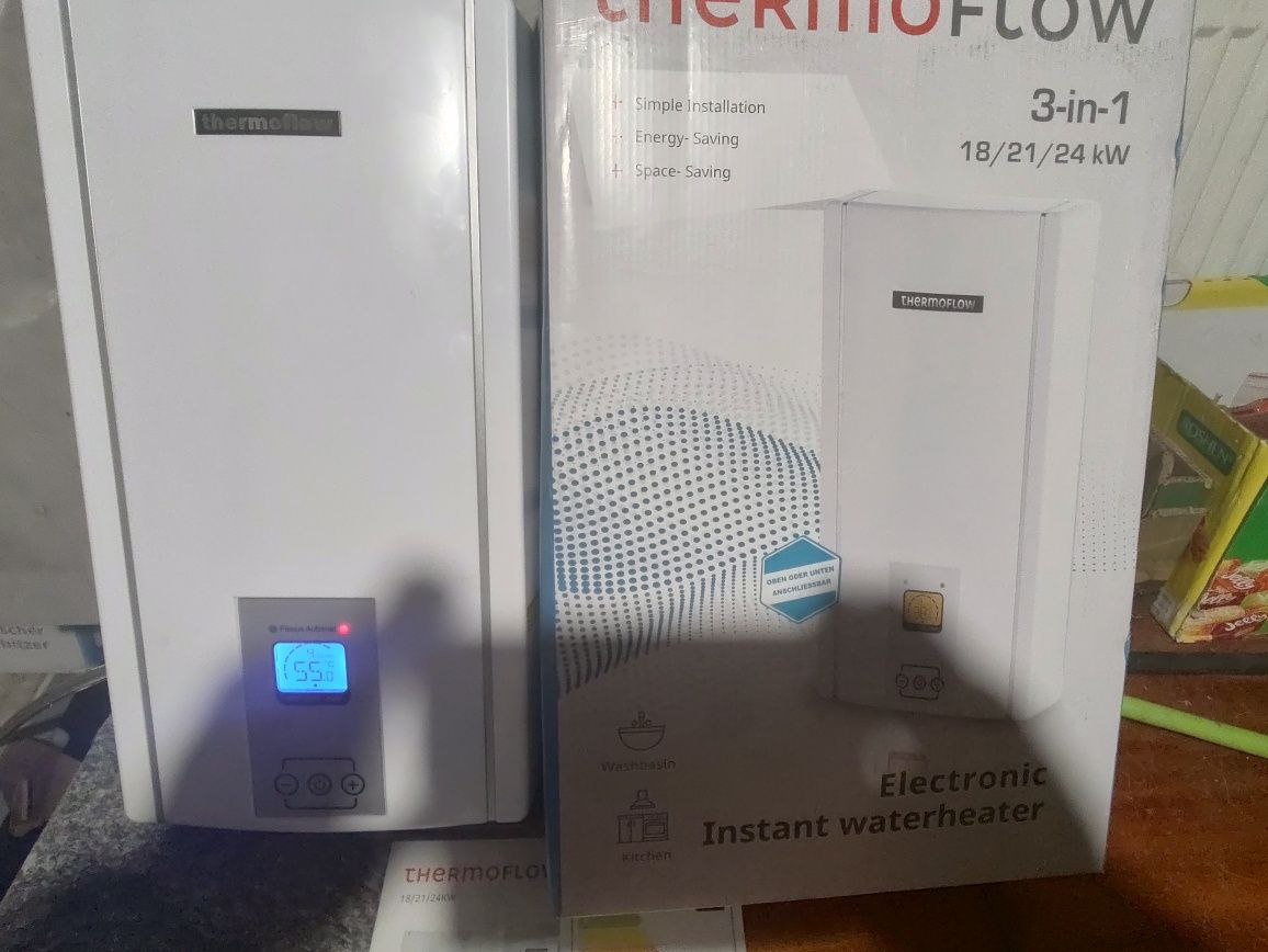 Przepływowy podgrzewacz wody Thermoflow 3IN1 400V