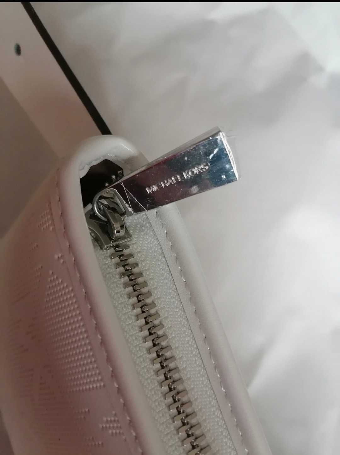 Michael Kors nerka na pasku