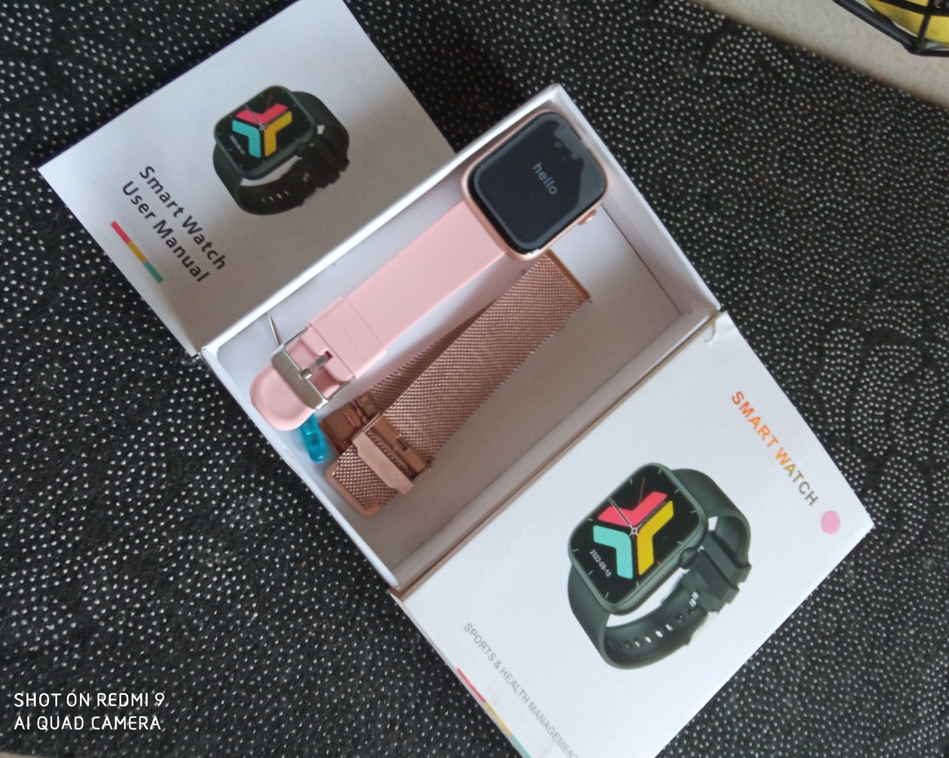 Nowy Smart Watch dla kobiety odbiera rozmowy