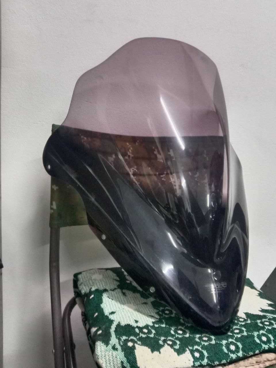 Стекло ветровое YAMAHA T MAX ХР 500 1 и 2 поколение.