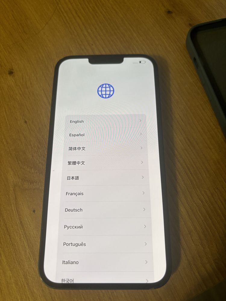 Iphone 14 plus stan jak na zdj /posiada blokade icloud z innego kraju