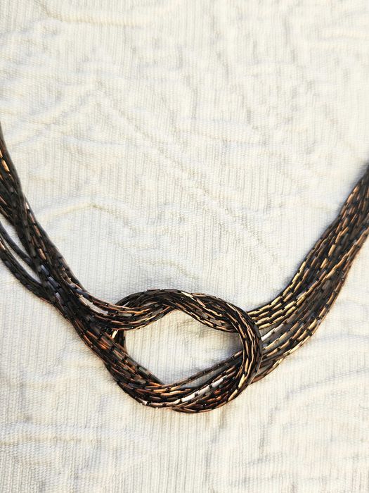 Naszyjnik brązowy