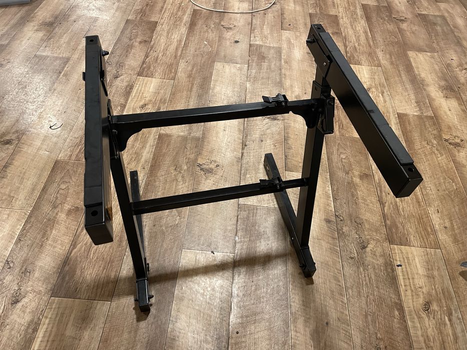 Statyw Hercules KS410B z dostawką