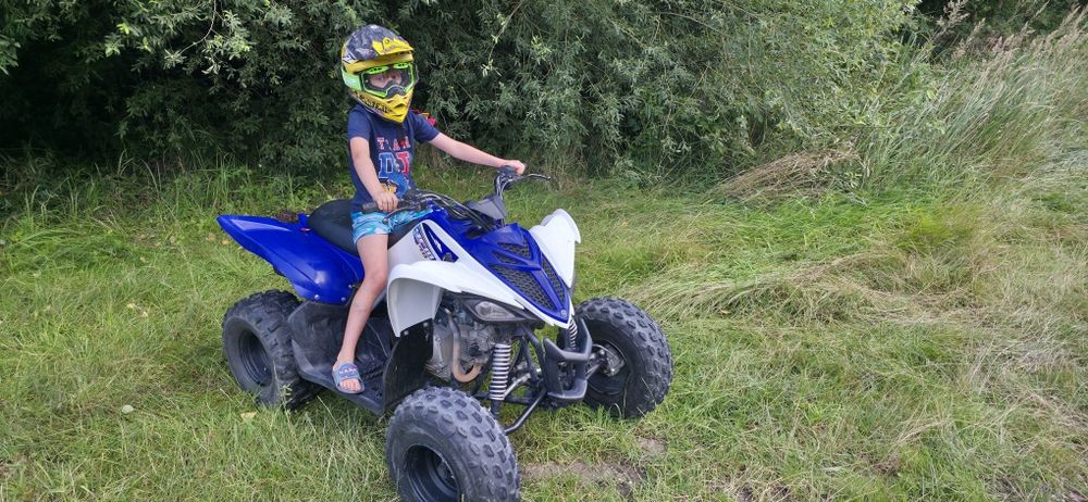 Yamaha YFM90 bez homologacji