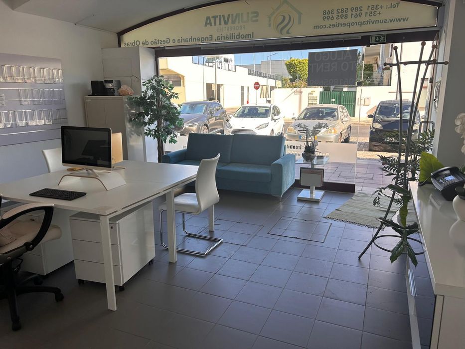 Alugo loja comercial em Albufeira