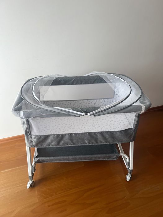 Berço para bebé.