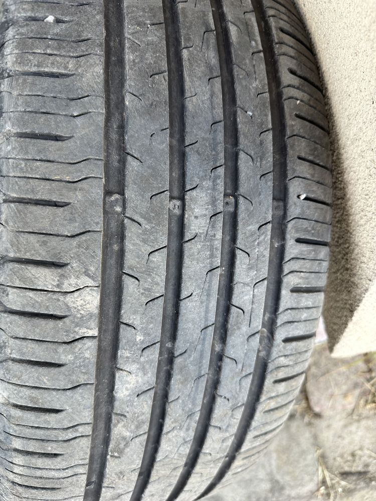 Continental  235/55 R18