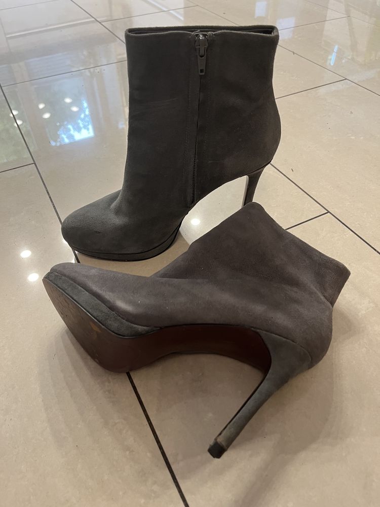 Buty damskie, skorzane Zara