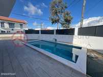 Moradia T4 com piscina, Fernão Ferro