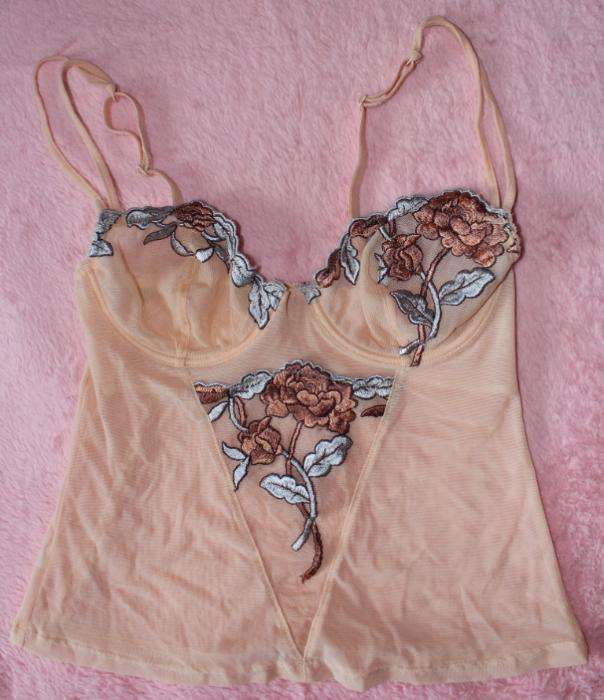 бюст- маєчка білизна