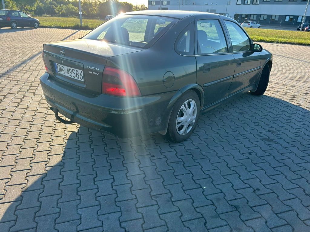 Opel Vectra 1,8-16 V* LPG