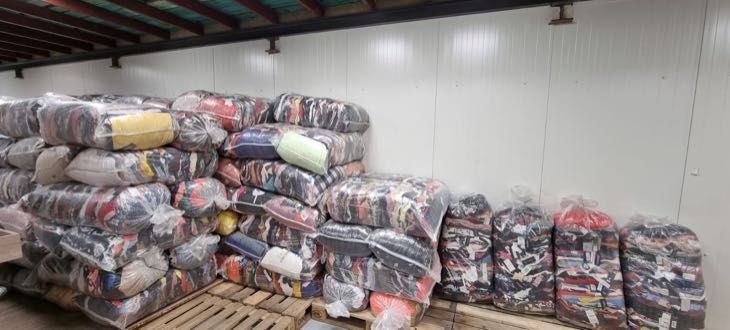 Odzież używana 1 klasy 1 gatunek PIĘKNA secondhand ubrania ciuchy 5kg