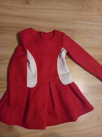 Sukieneczka czerwona rozmiar 134