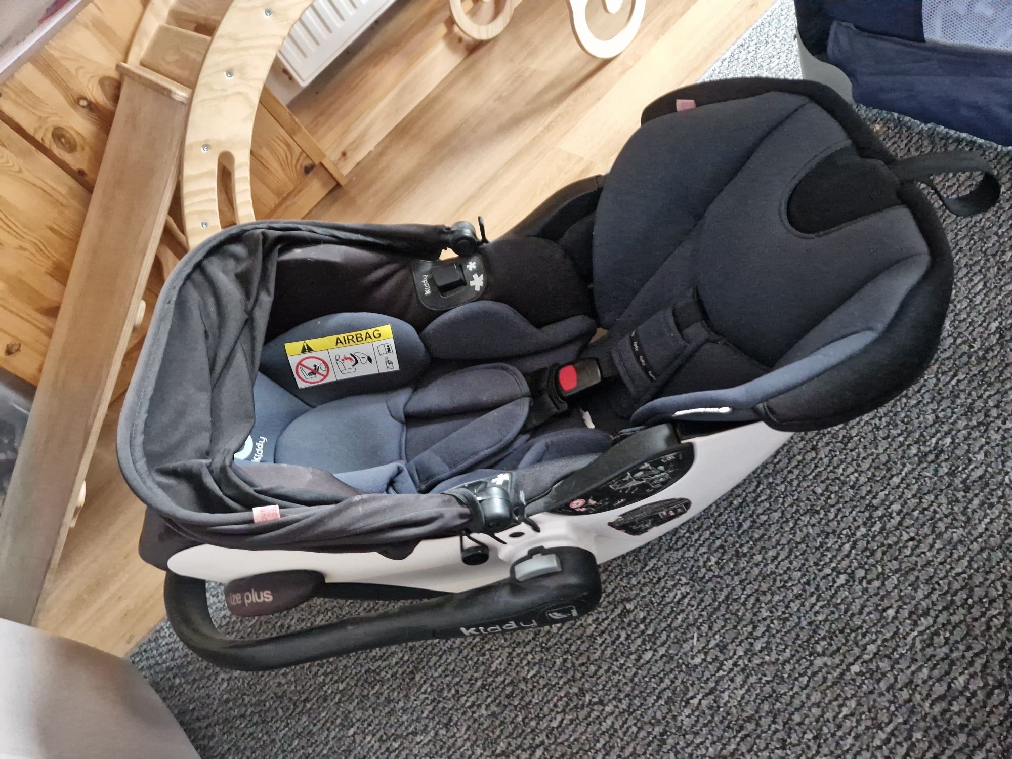 Fotelik baza isofix