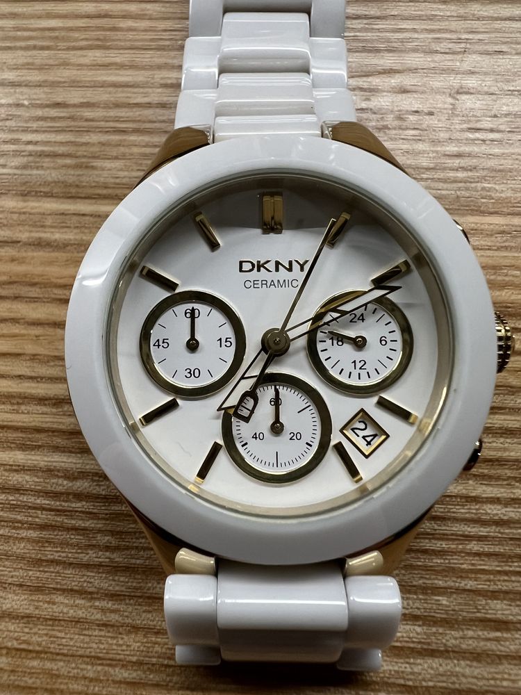 Часы женские DKNY 4913