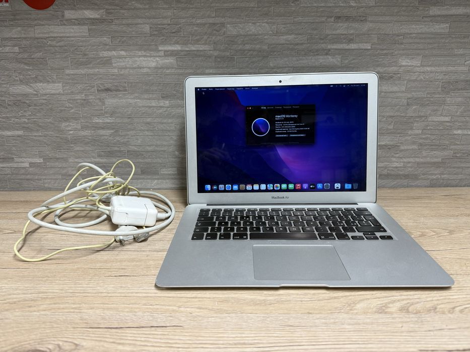 Macbook Air 2017 intel i5/8/256gb/291-цикл/зарядка