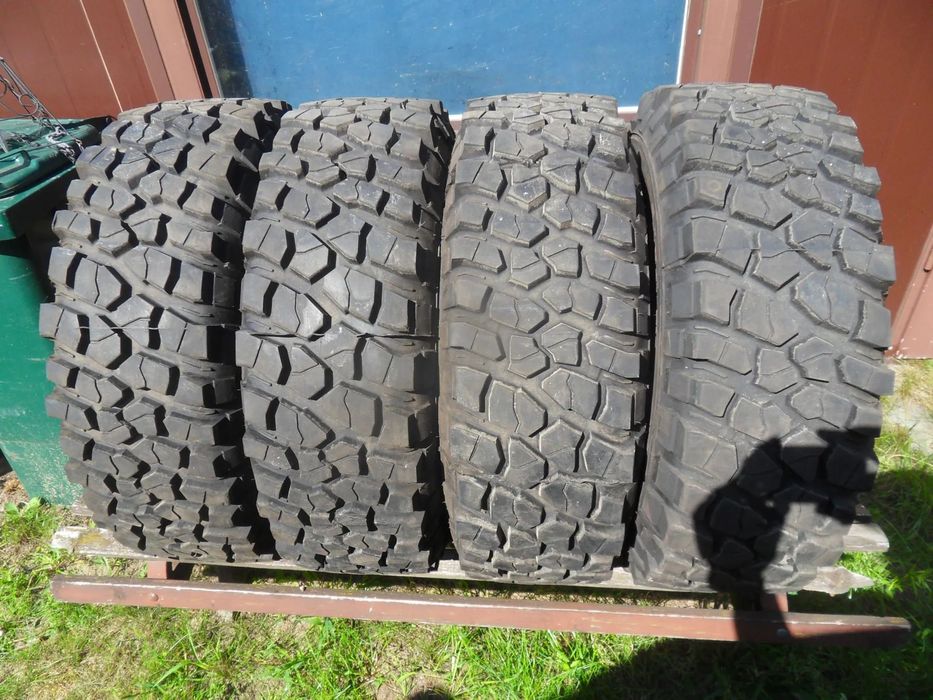 Opony Terenowe 4x4  235/70 R17 K2 Radial Kostka