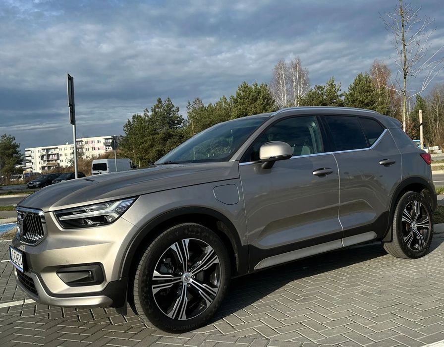 Volvo XC 40 Bogate wyposaż/HYBRYD Plug in-fv23%