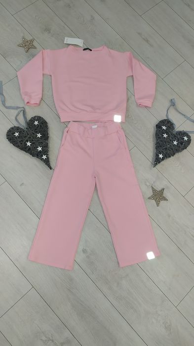 Прогулочный костюм с кюлотами