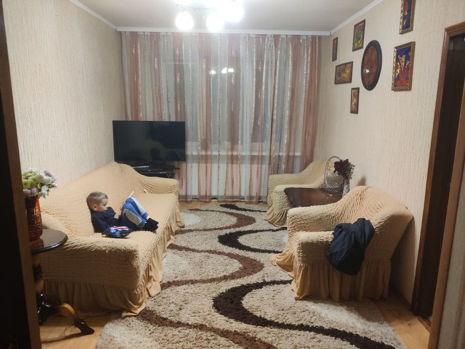 Здам  - центр, 2 кімнати, повна комплектація, світло без відключень