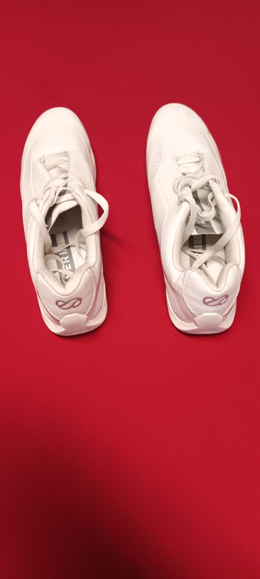 Tenis como novos nr43