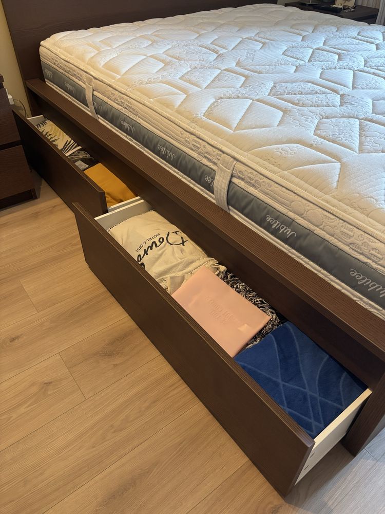 Mobília de quarto completa