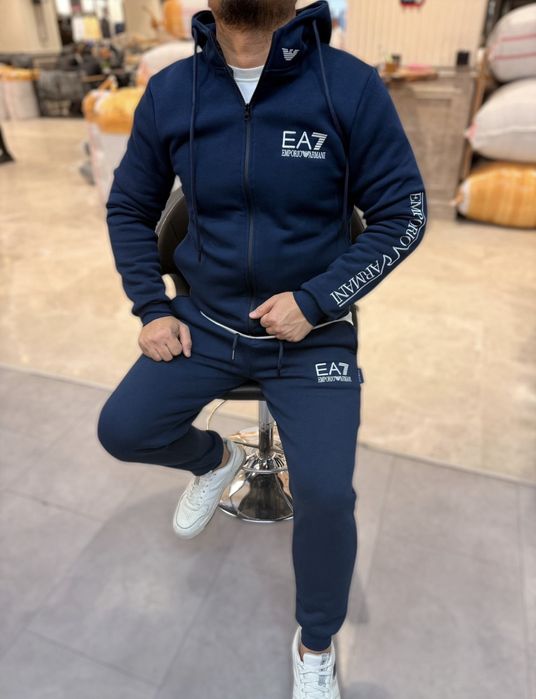 Чоловічий спортивний костюм на флісі армані