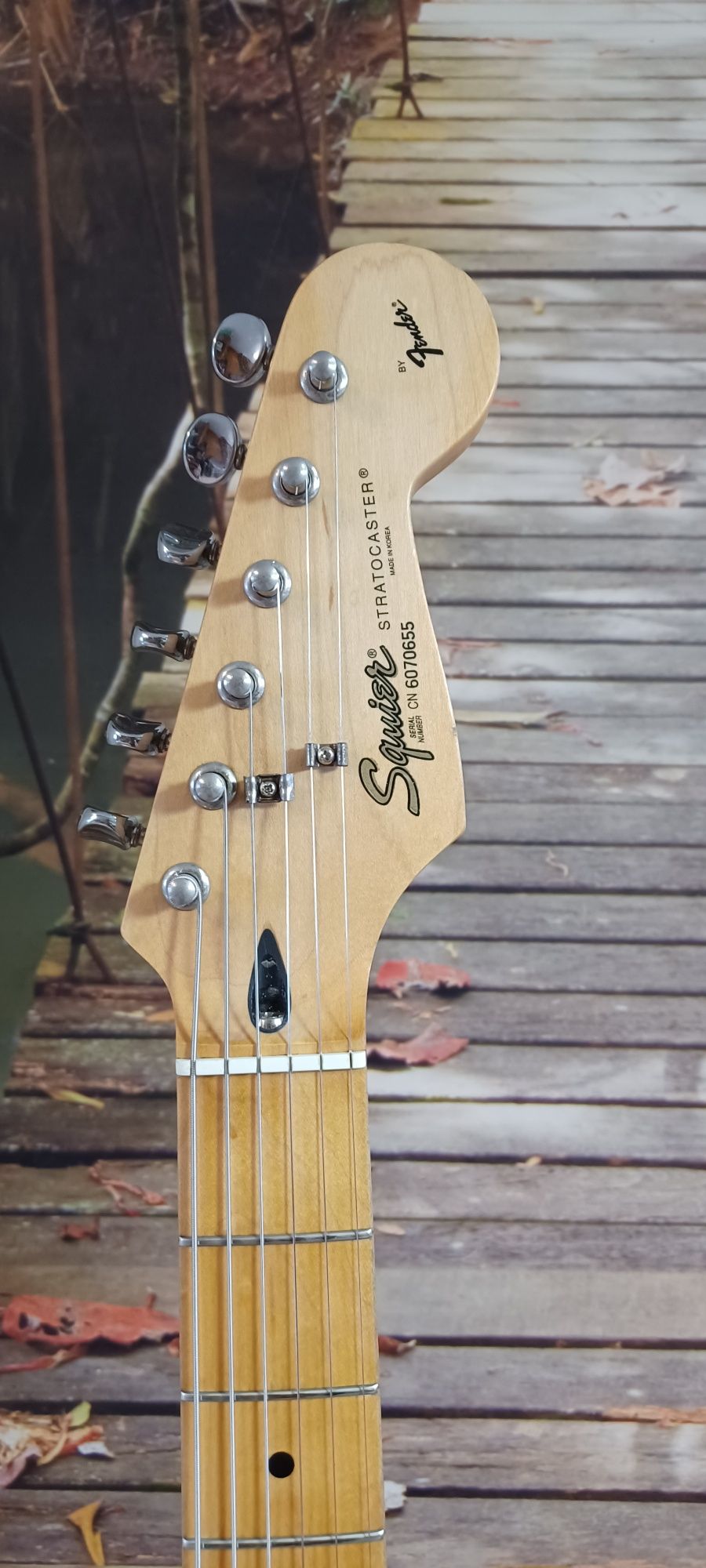 Squier by Fender Stratocaster Korea 1996 Gold logo.