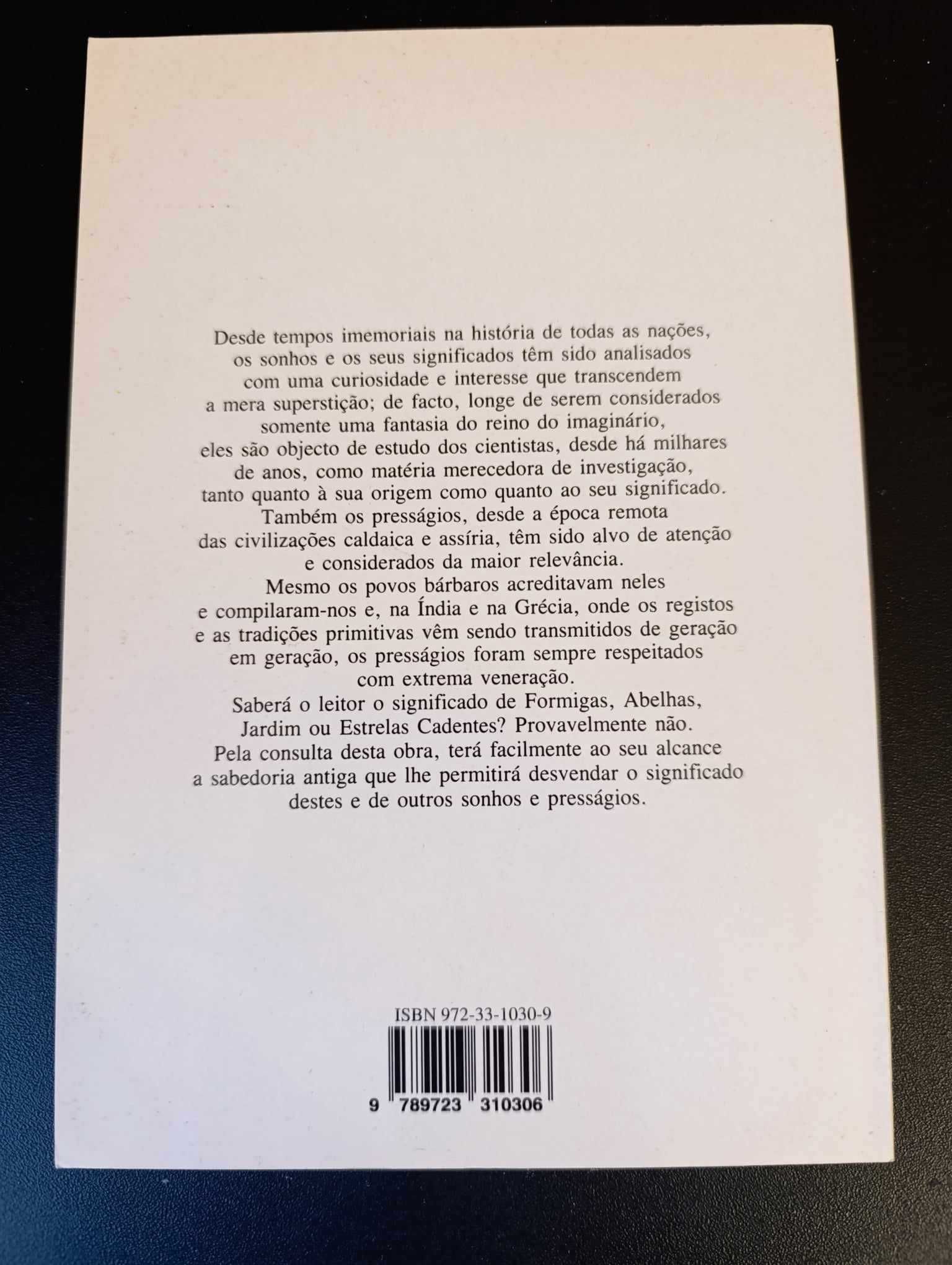 Livro "Sonhos e Presságios" de James Ward